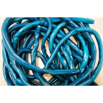 blackcurrant_cables
